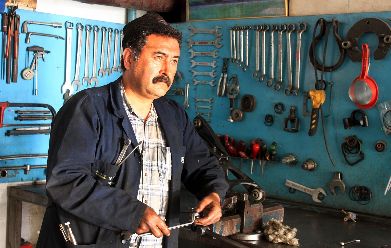 腾讯云实名账号：郫县注册公司代理方案设计