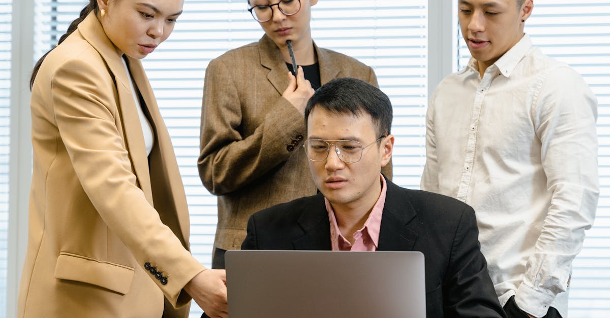 九州ip实名账号：短信模板和定制短信的区别